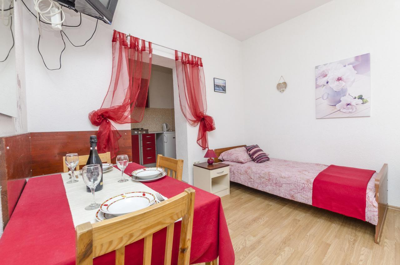 Apartments Ivana นิน ภายนอก รูปภาพ