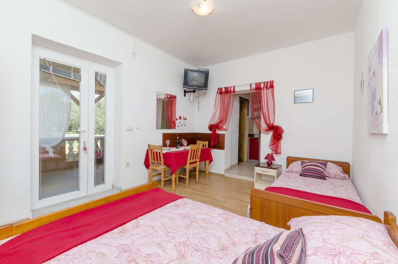 Apartments Ivana นิน ภายนอก รูปภาพ