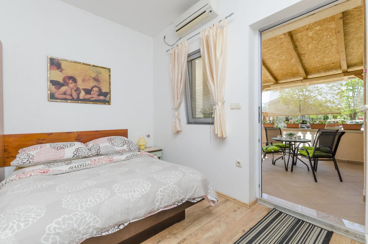 Apartments Ivana นิน ภายนอก รูปภาพ